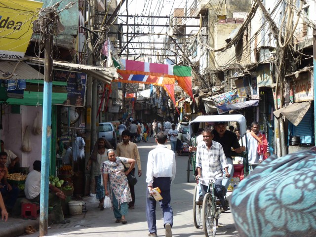 street scene delhi