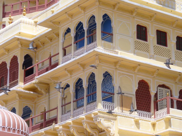The Chandra Mahal facade.