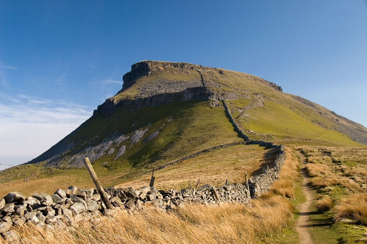 Pen-y-ghent-1